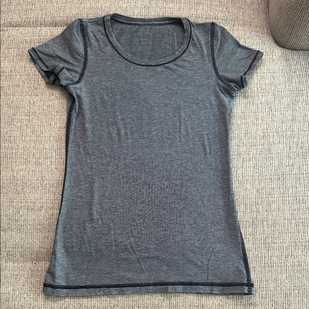 LULULEMON Lively Crewneck Tee Vitasea White Black Microstripe